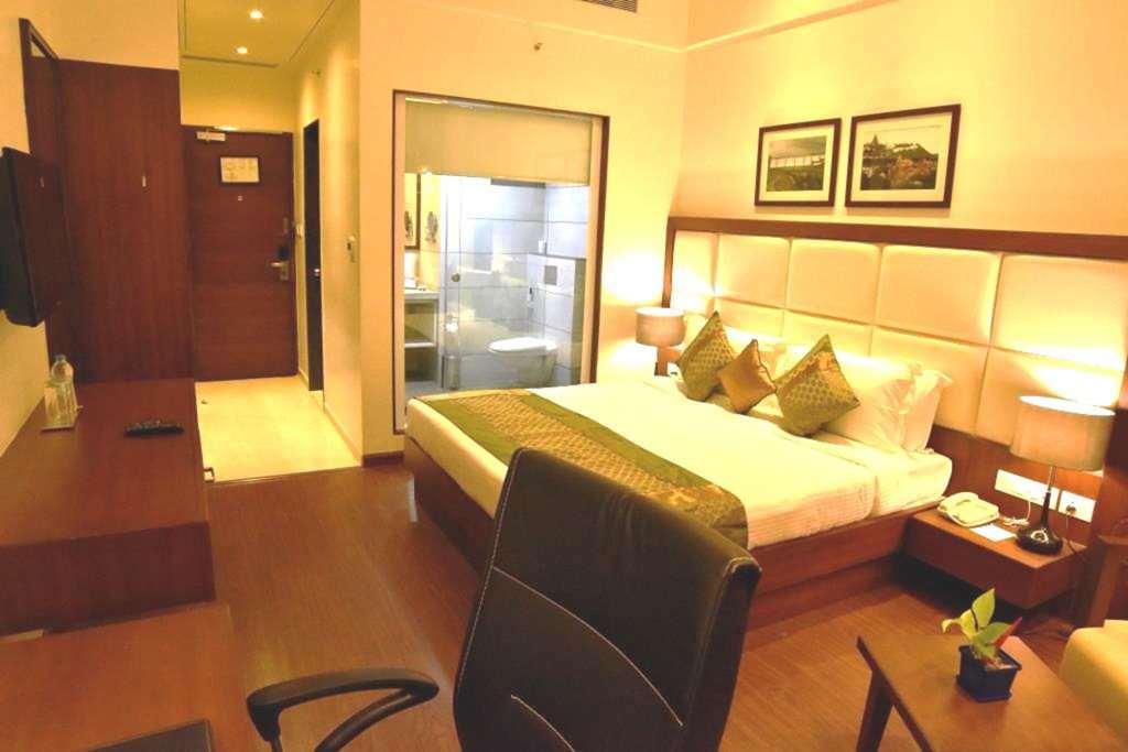Comfort Inn Donil Vadodara Phòng bức ảnh