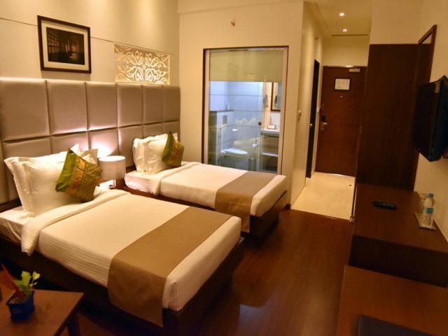 Comfort Inn Donil Vadodara Ngoại thất bức ảnh