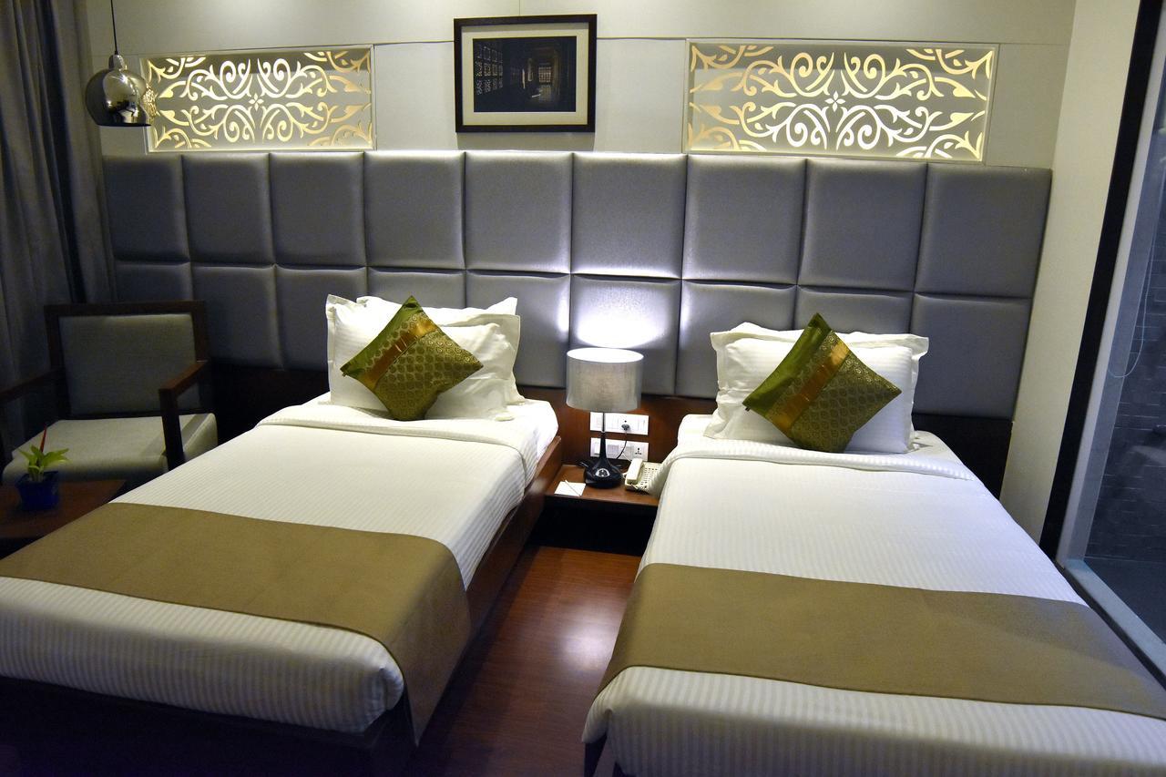 Comfort Inn Donil Vadodara Ngoại thất bức ảnh